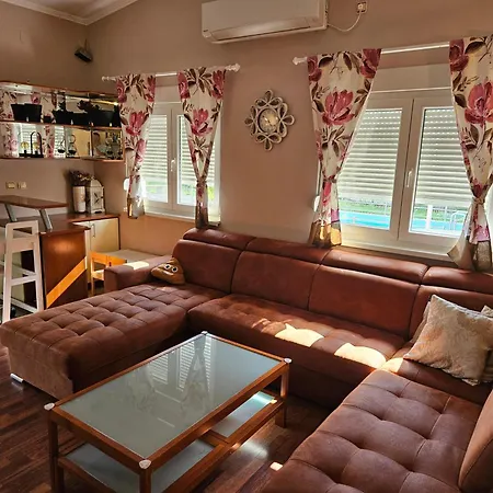 Daire Hacienda Kolenda *